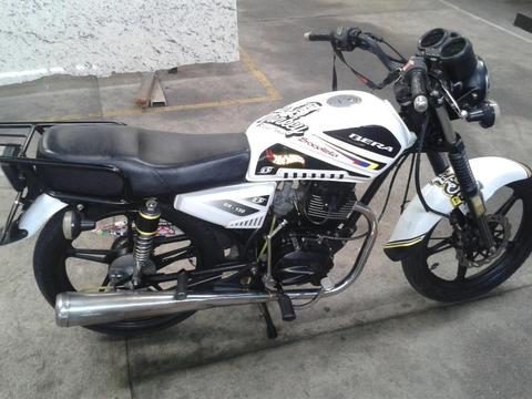 VENDO MI BELLA BERA SOCIALISTA ORIGINAL