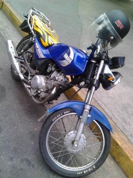 vendo moto YAMAHA YB 125 en buen estado