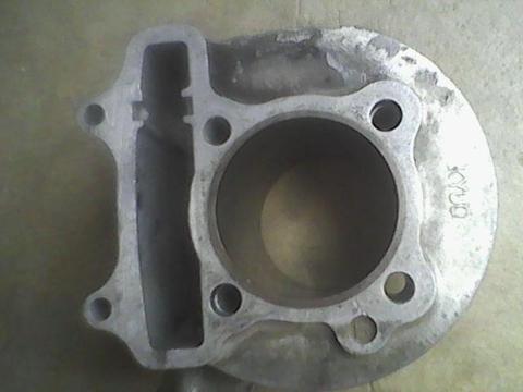 Vendo cilindro de matrix estandar para rectificar con piston estandar