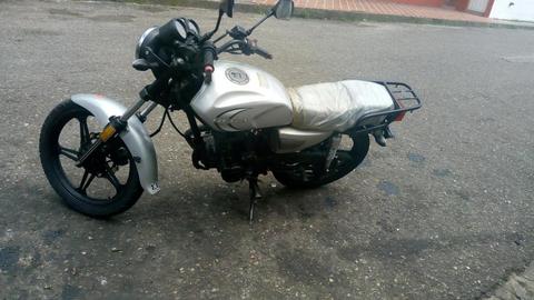 Se vende bera 200 2014