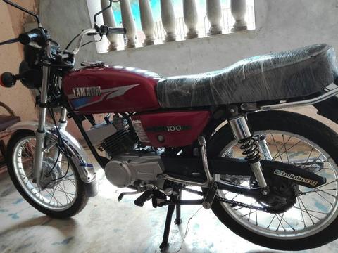 Yamaha Rx100