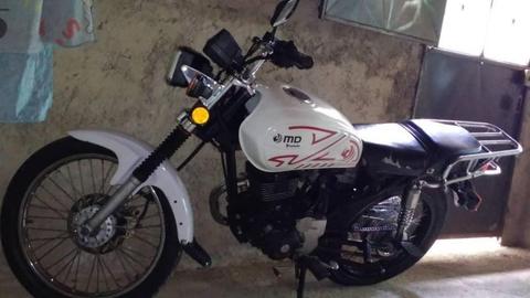 MOTO MD AGUILA 2014