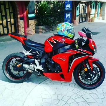 Honda Cbr1000cc