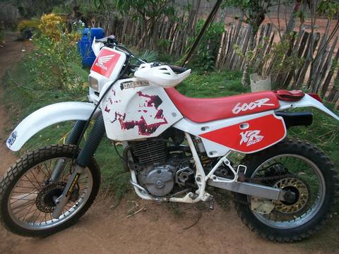 Vendo Moto Xr600r