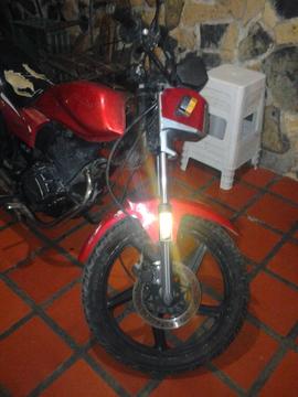 Vendo Moto Baratica Caucho Nuevos