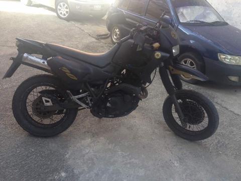 Yamaha Xt 600