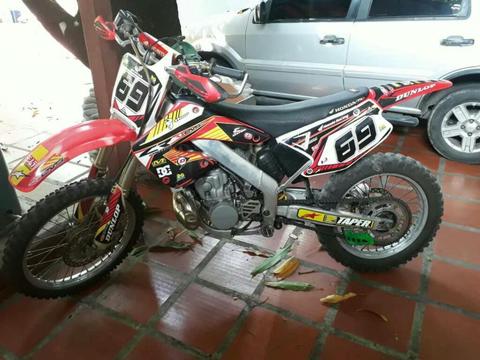 Vendo Cr 250 R Año 2000