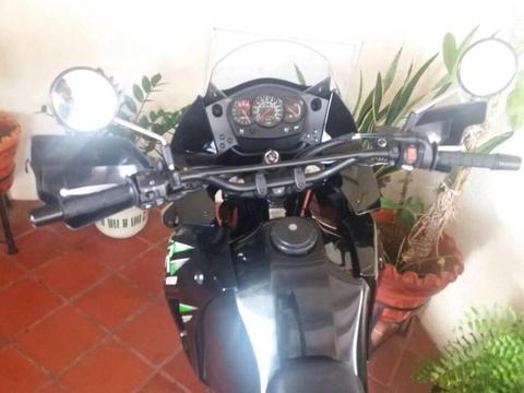 Se vende Kawasaki klr año 2014