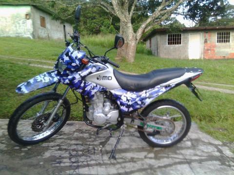 Vendo Moto Md 2013