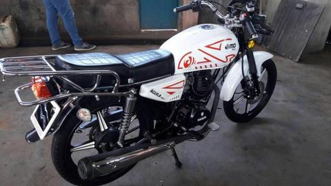 VENDO MOTO MD AGUILA ORIGINAL