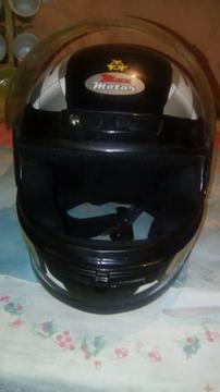 SE VENDE CASCO INTEGRAL EN EXCELENTE ESTADO BARATO