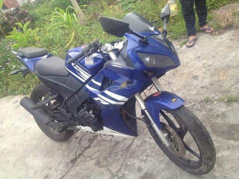 Vendo Moto Bera R1