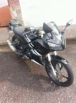 vendo bera r1 200 año 2013 o cambio por otra moto