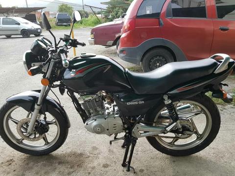 Moto Suzuky en