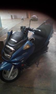 vendo moto barata