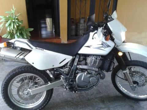 Suzuki Dr 650