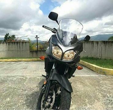 Suzuki Vstrom Año 2.k15