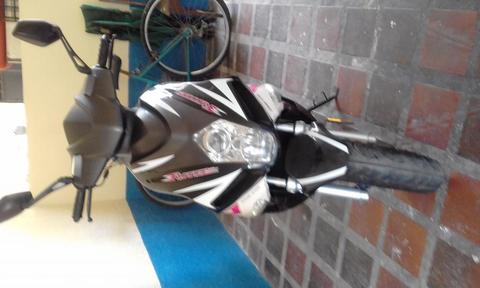 VENDO MOTO BERA RUNNING 2013