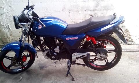 se vende moto espire speed