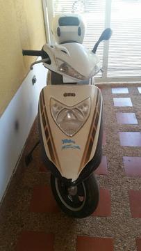 Vendo Moto Md Cardenal Año 2013