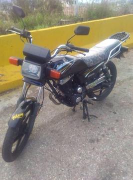 A la Venta moto economica 2013 corcel