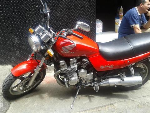 HONDA 750 IMPECABLE