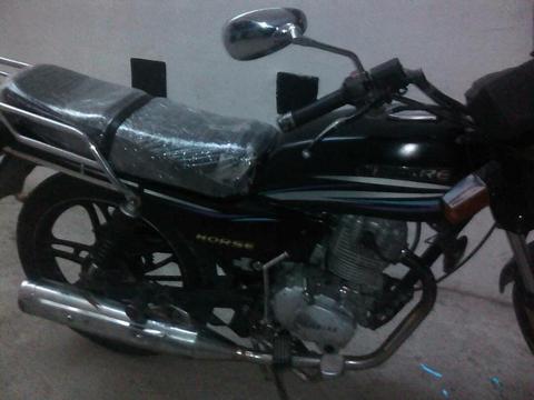 Se Vende Moto en Perfecto Estado