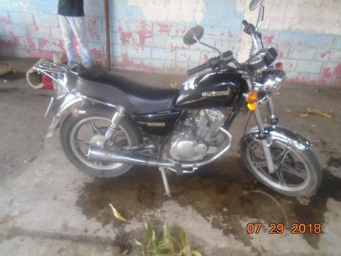 moto suzuki GN125H 2011