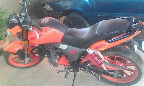 Vendo O Cambio Rkv por Otra Moto O Carro