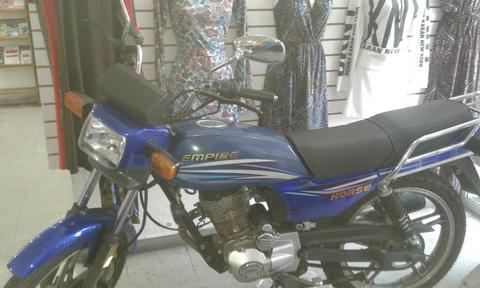 vendo mi moto horse 1 2013