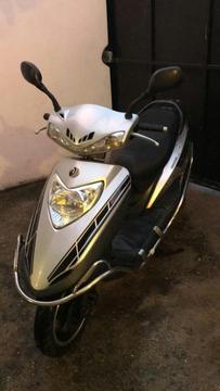 Vendo Moto Automatica Md Cardenal