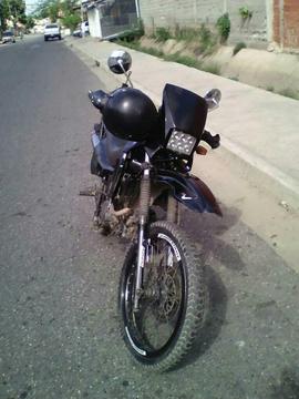 Vendo Moto Skygo