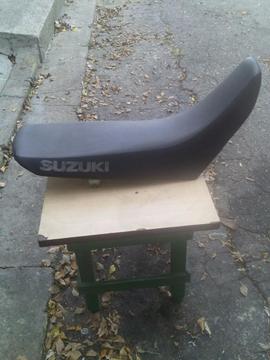 Vendo O Cambio, Asiento de Suzuki Dr