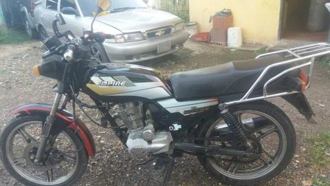 se vende moto