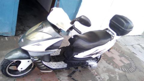 bera mustang 2012 como nueva aproveche