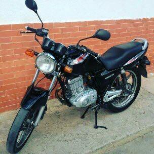 Moto EN125 Suzuki en Perfecto Estado