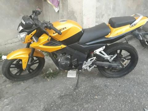 Moto Loncin Naked 150cc