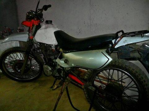 Moto Enduro 150