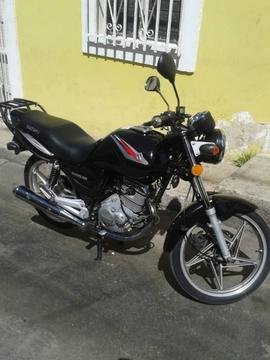 Se vende suzuki EN125