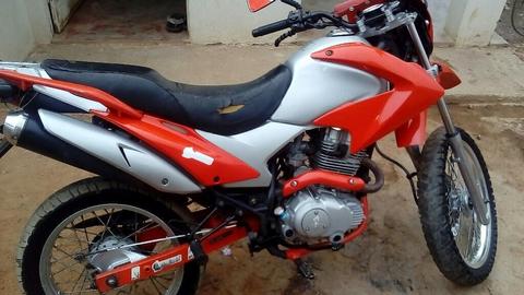 Moto Md Lechuza 200