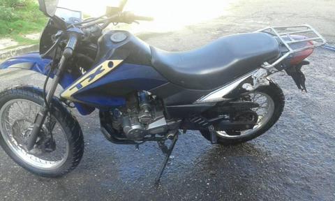 MOTO TX 2010 AZUL