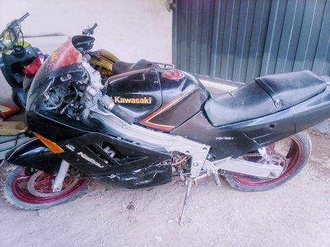 kawasaki ninja 600 cc para reparar cambio por moto