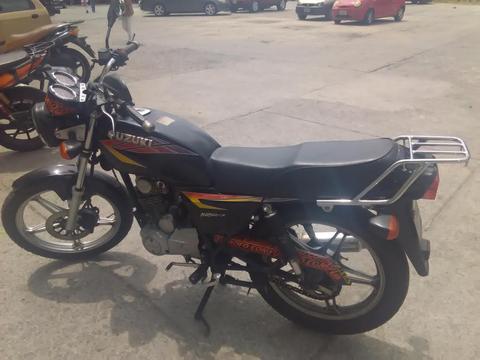 Se vende hj 2012