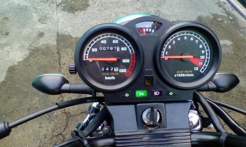 Moto Casi Nueva