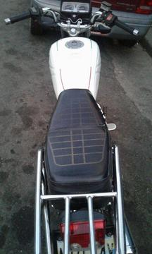se vende moto Md