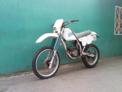 Honda Xlr250 Cambio por moto TX o RKV