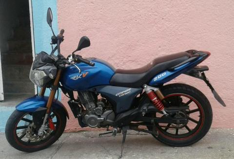 Atencion Vendo Mi Rkv Año 2013 en Merida