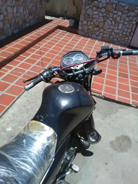 Vendo Moto Skygo 150 en Buen Precio Poco