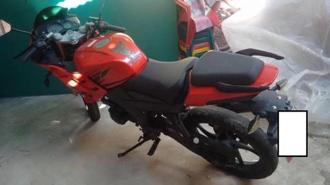 Moto Bera 200 R1 2013