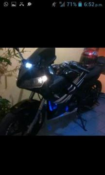 Moto R1